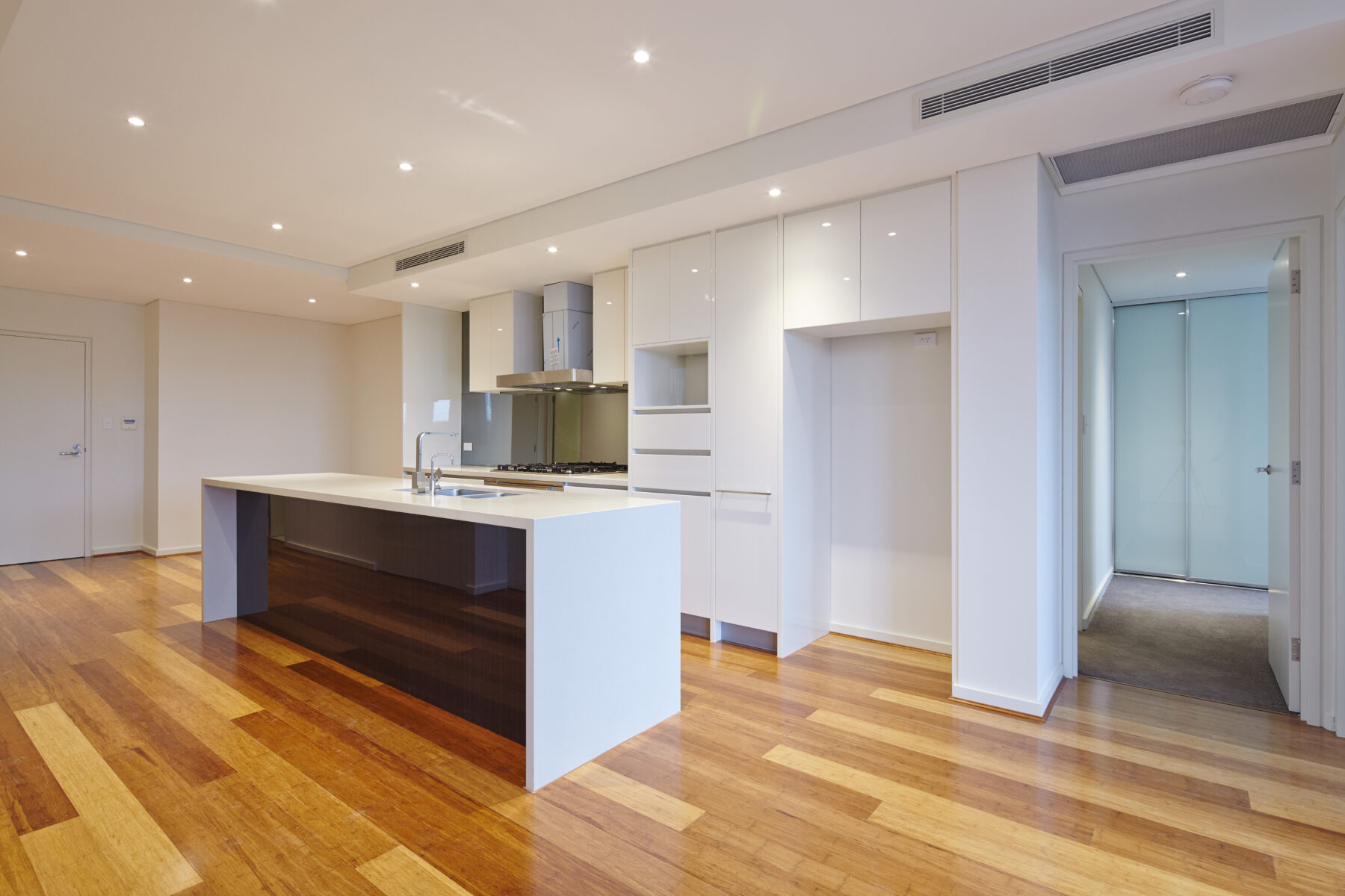 Lora Lane Cove - North Shore Property Construction